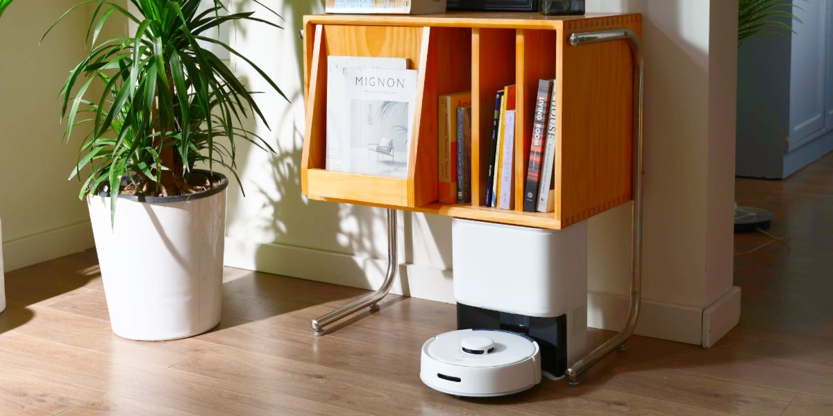 Smart Living with Robot Vacuum: SwitchBot K10+ | Small Yet Powerful - SwitchBot EU